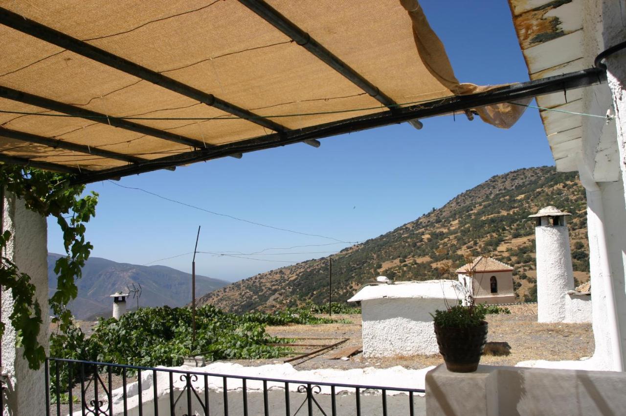 Apartamentos Y Casas Rurales Las Terrazas De La Alpujarra Bubión Exterior foto